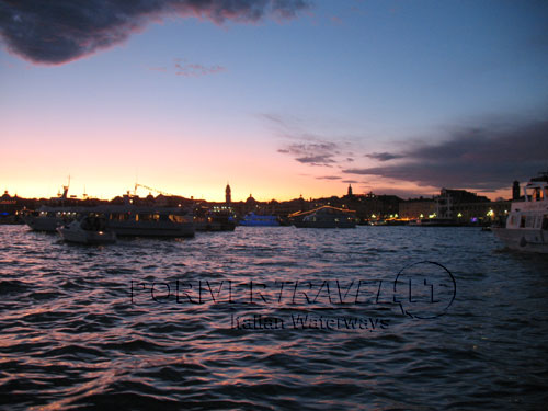 Tramonto su Venezia